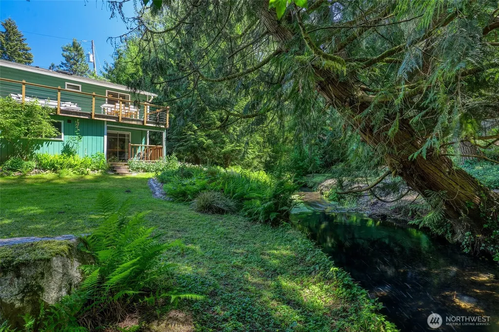 9543 46th Avenue NE Seattle WA 98115