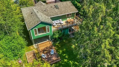 9543 46th Avenue NE Seattle WA 98115