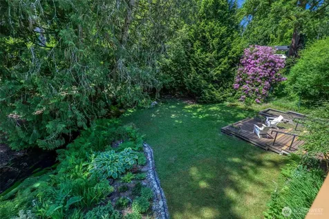 9543 46th Avenue NE Seattle WA 98115