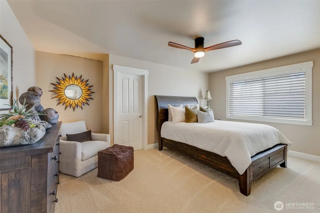11405 65th Avenue NW Gig Harbor WA 98332