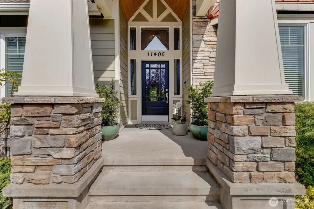 11405 65th Avenue NW Gig Harbor WA 98332