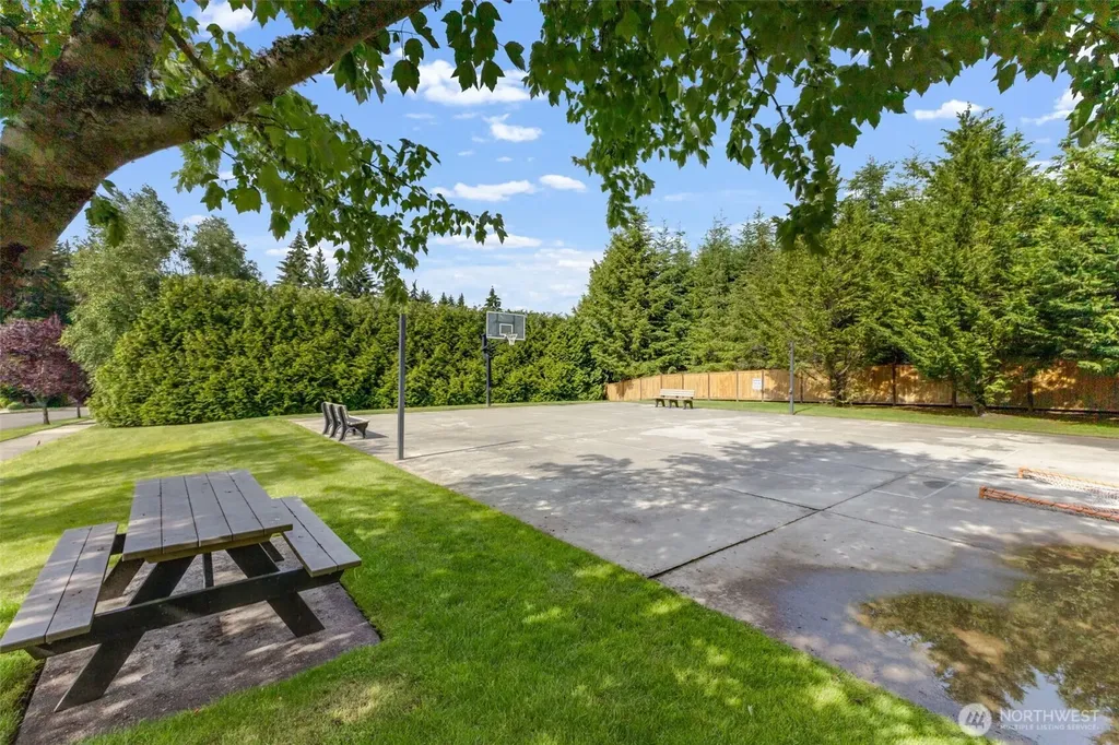 11405 65th Avenue NW Gig Harbor WA 98332