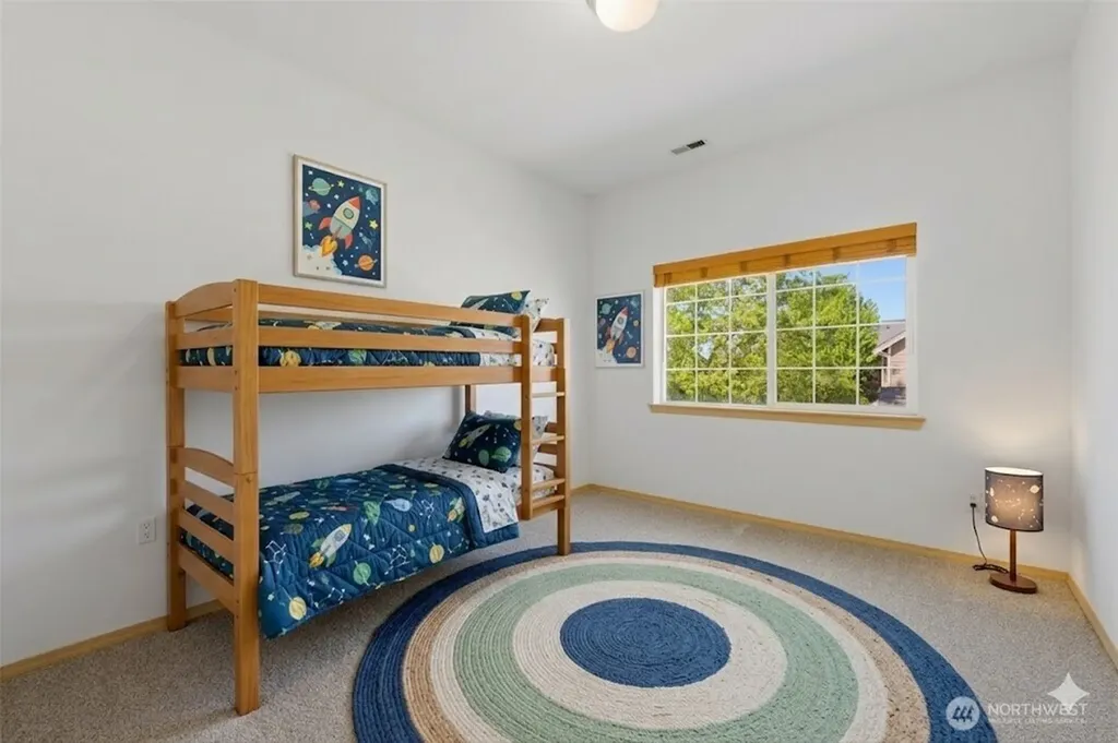 18562 97th Avenue E Puyallup WA 98375