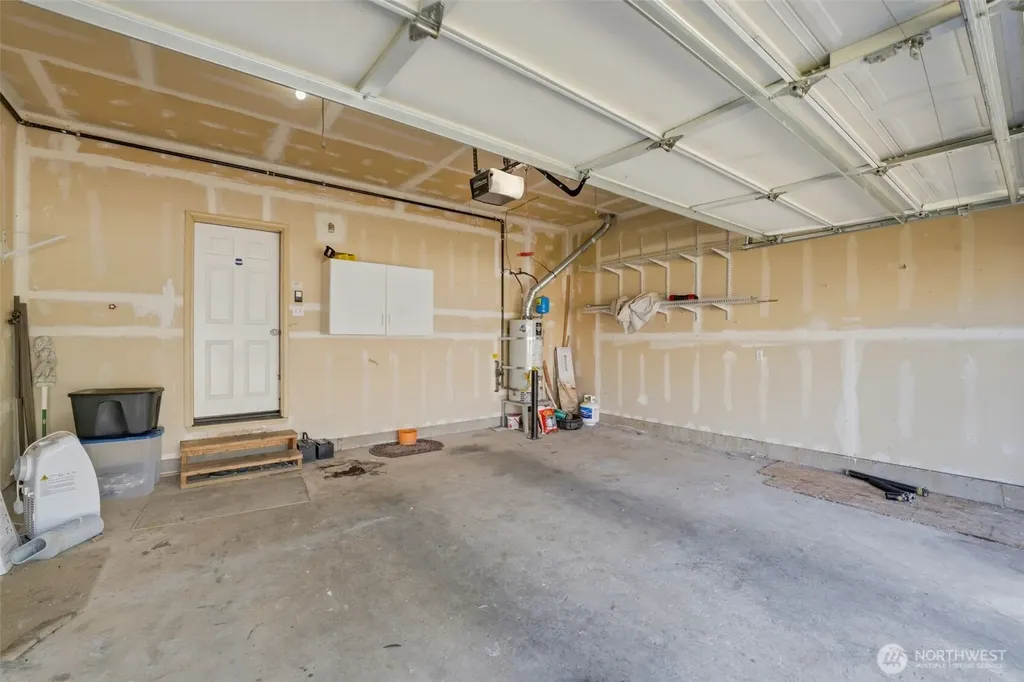 18562 97th Avenue E Puyallup WA 98375