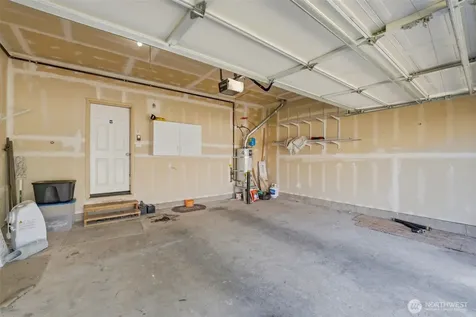 18562 97th Avenue E Puyallup WA 98375