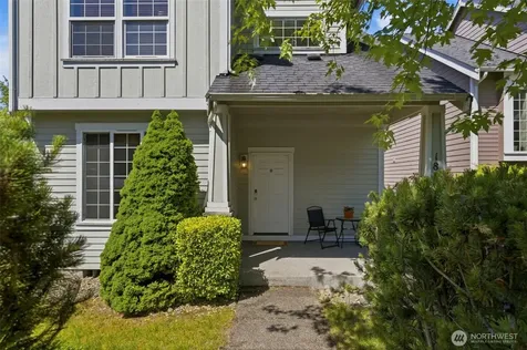 18562 97th Avenue E Puyallup WA 98375