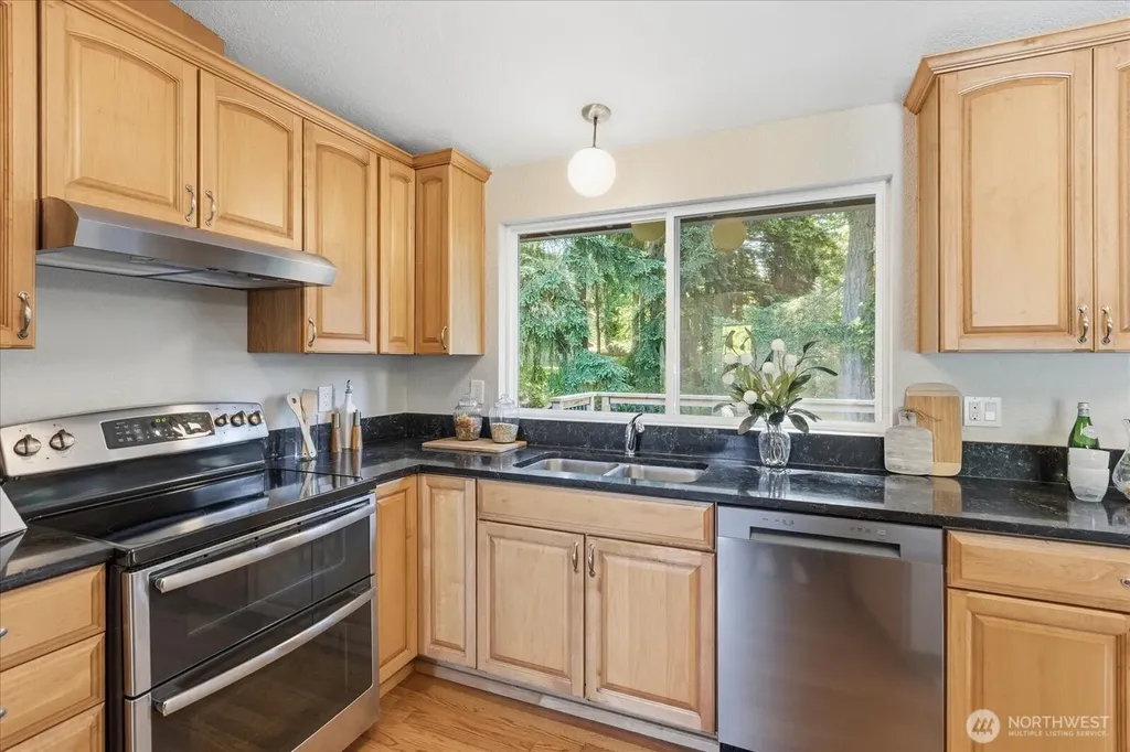 9216 169th Place NE Redmond WA 98052
