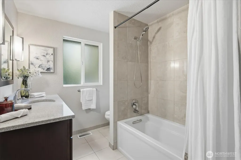 9216 169th Place NE Redmond WA 98052
