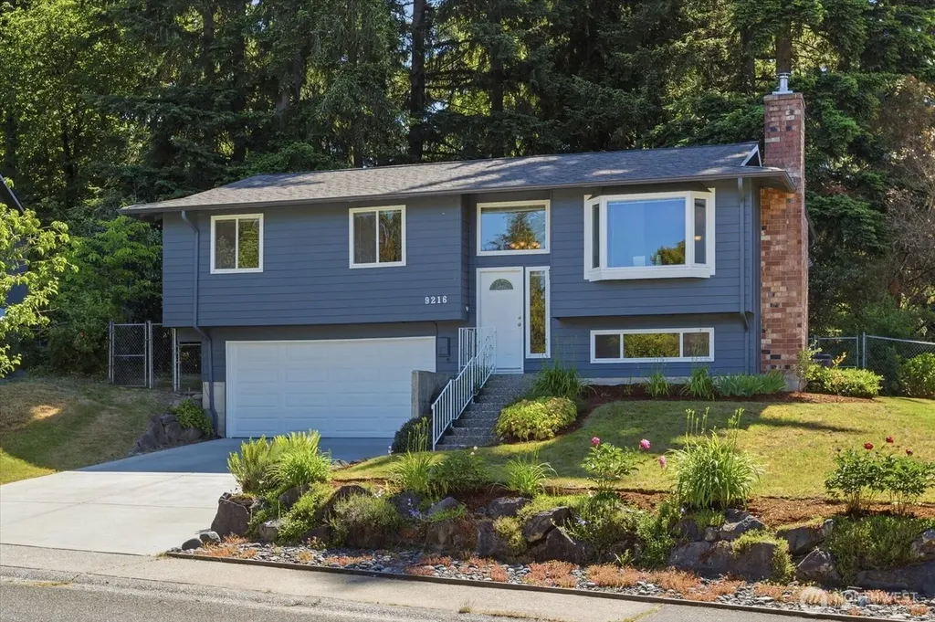 9216 169th Place NE Redmond WA 98052