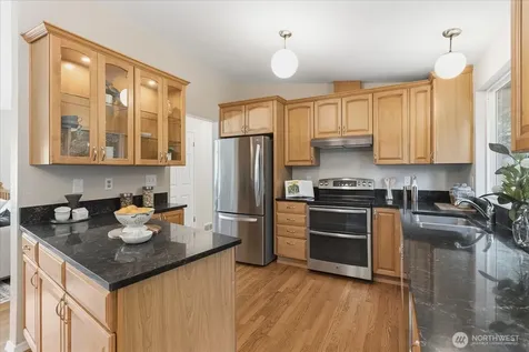 9216 169th Place NE Redmond WA 98052