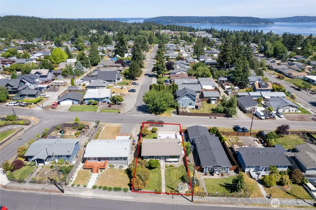 6323 N Hale Street Tacoma WA 98407