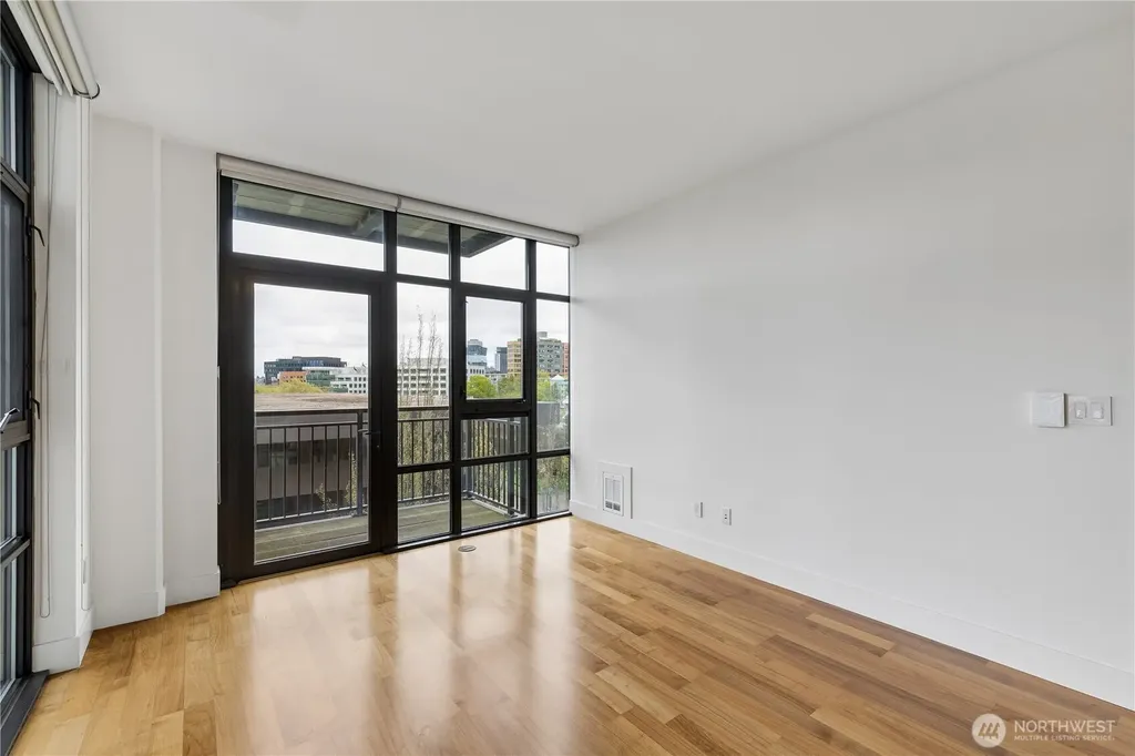 2911 2nd Avenue Seattle WA 98121