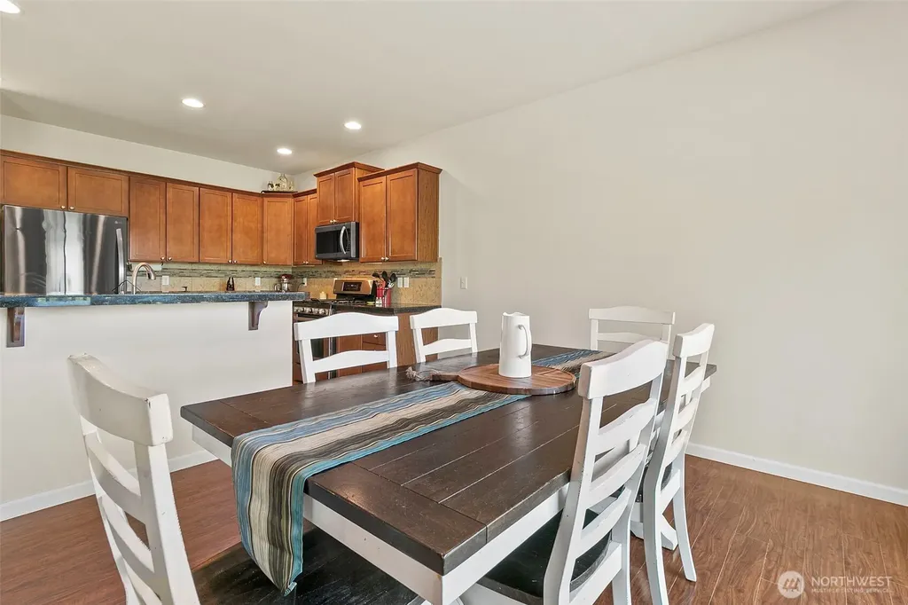 15216 79th Avenue E Puyallup WA 98375