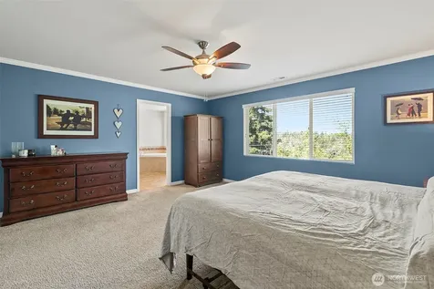 15216 79th Avenue E Puyallup WA 98375