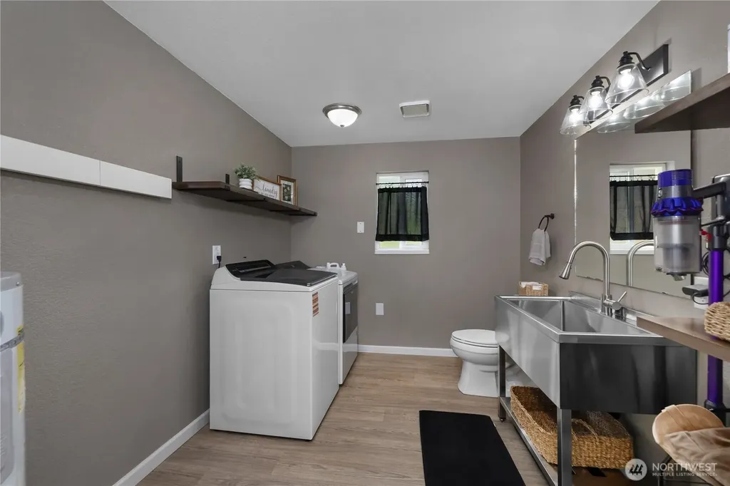 721 W Sunset Court Shelton WA 98584