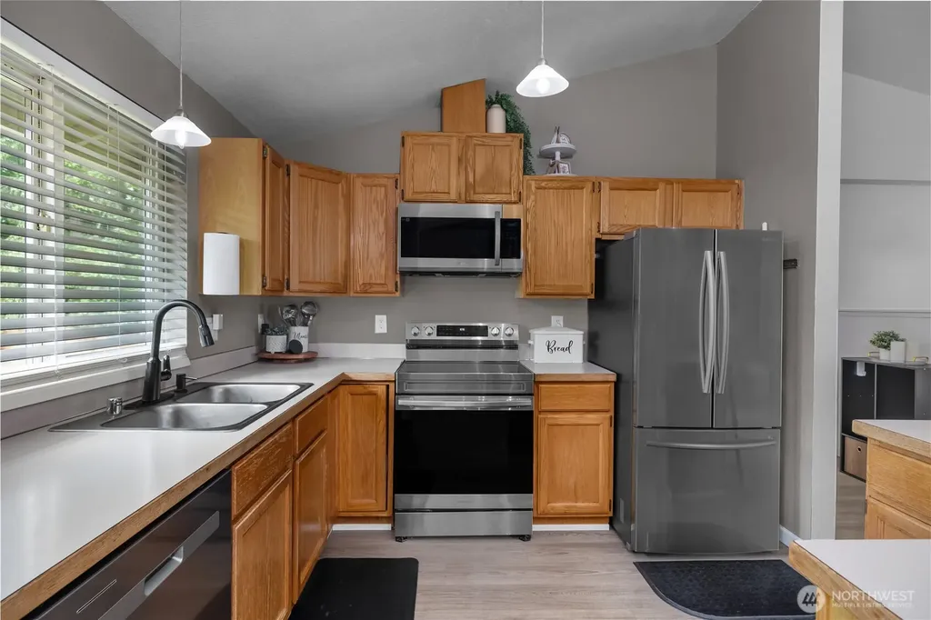 721 W Sunset Court Shelton WA 98584