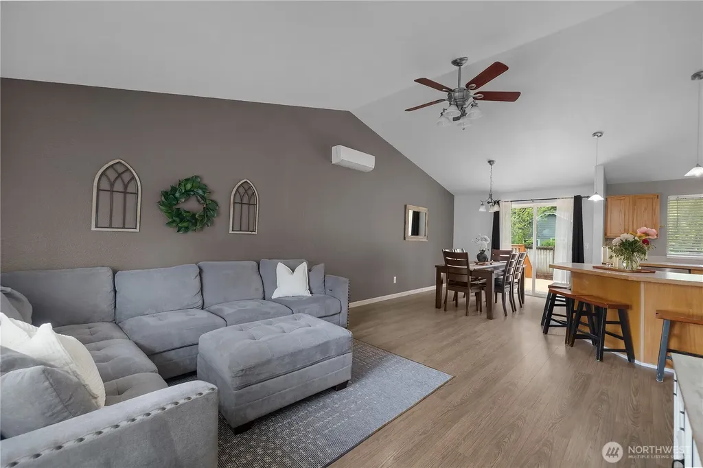 721 W Sunset Court Shelton WA 98584