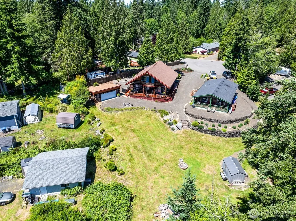 180 E Sea Vista Lane Grapeview WA 98546