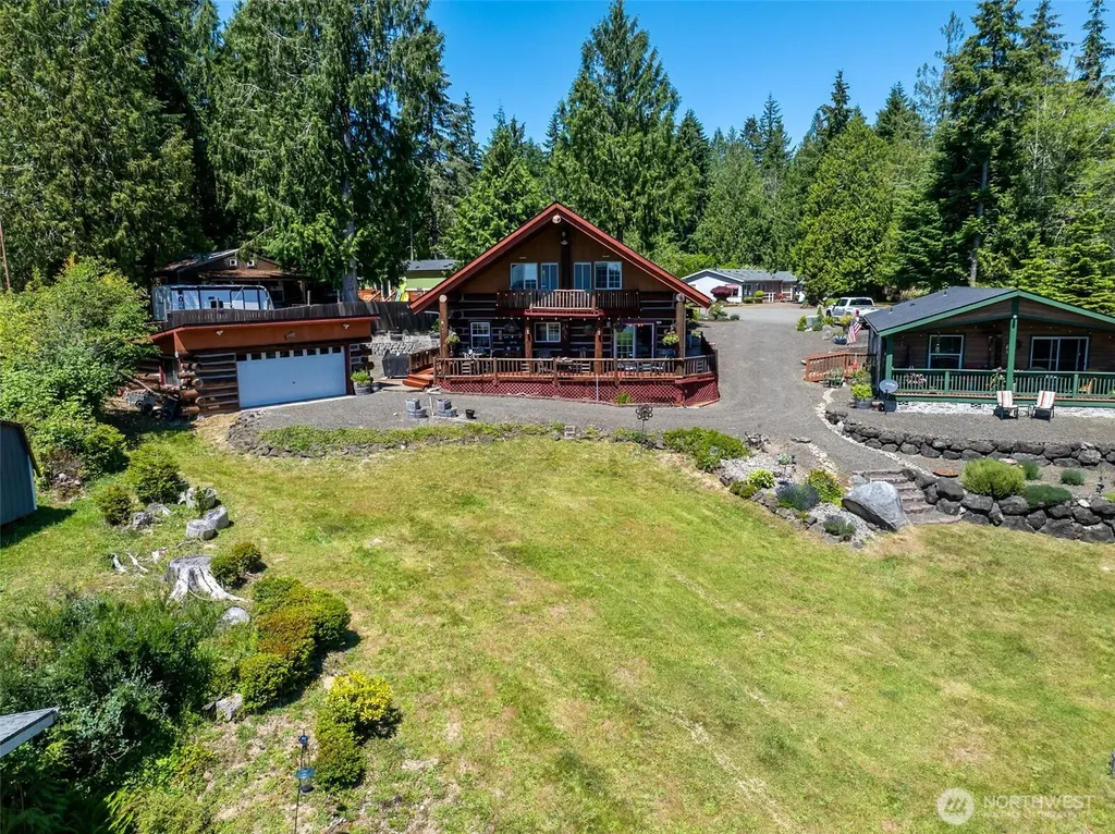 180 E Sea Vista Lane Grapeview WA 98546