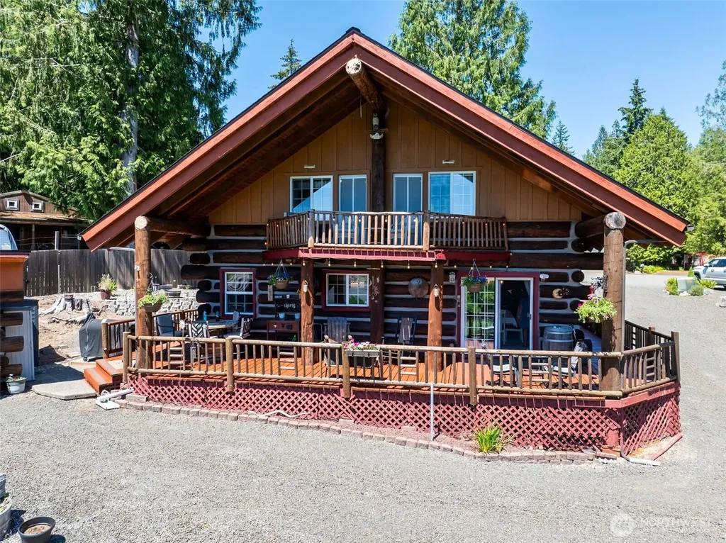 180 E Sea Vista Lane Grapeview WA 98546