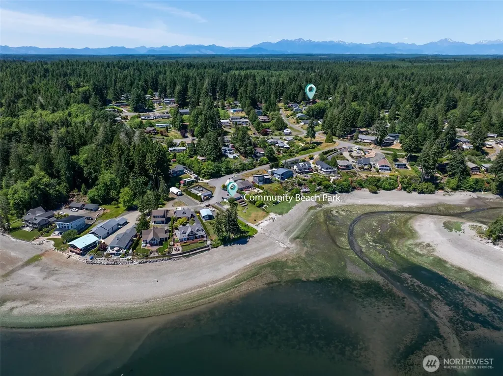 180 E Sea Vista Lane Grapeview WA 98546
