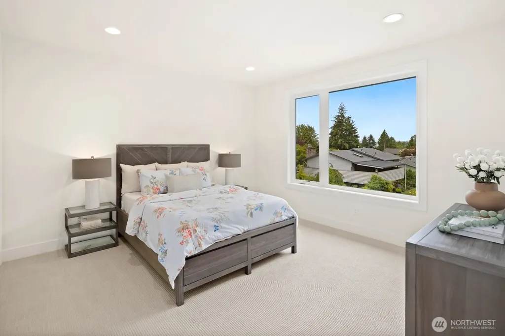 12729 NE 112th Street Kirkland WA 98033