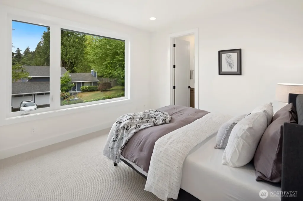 12729 NE 112th Street Kirkland WA 98033