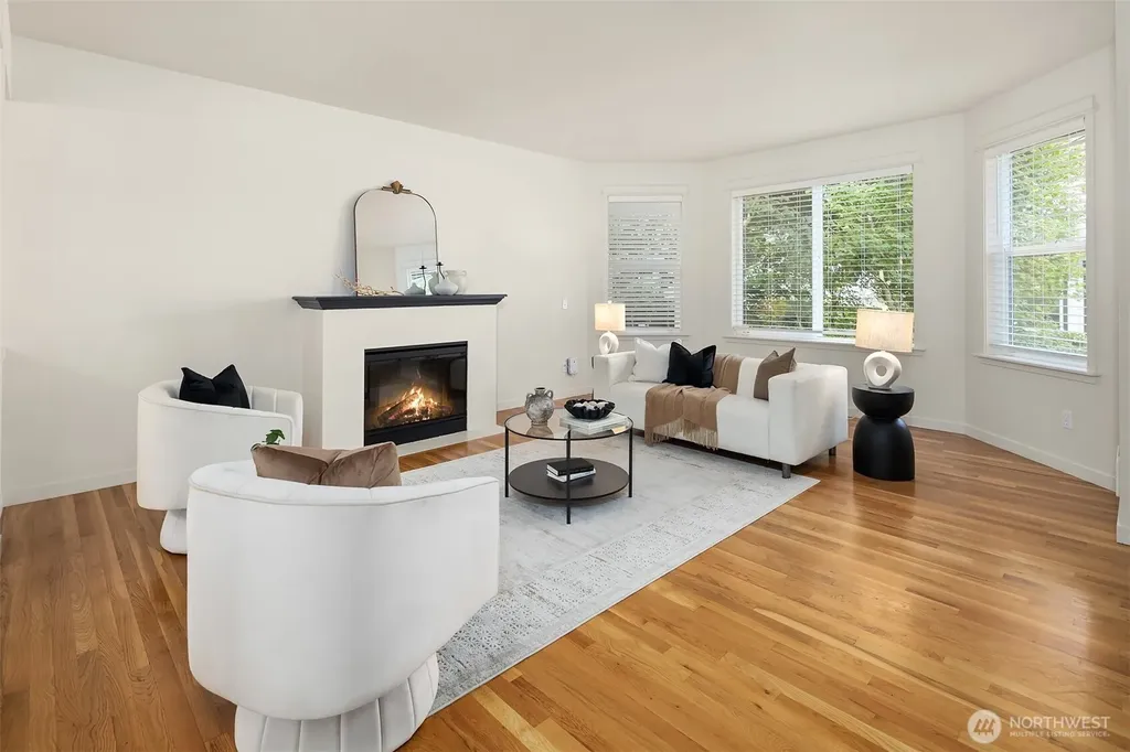 5944 26th Avenue SW Seattle WA 98106