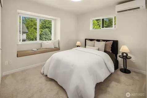 5944 26th Avenue SW Seattle WA 98106