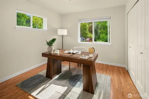 5944 26th Avenue SW Seattle WA 98106