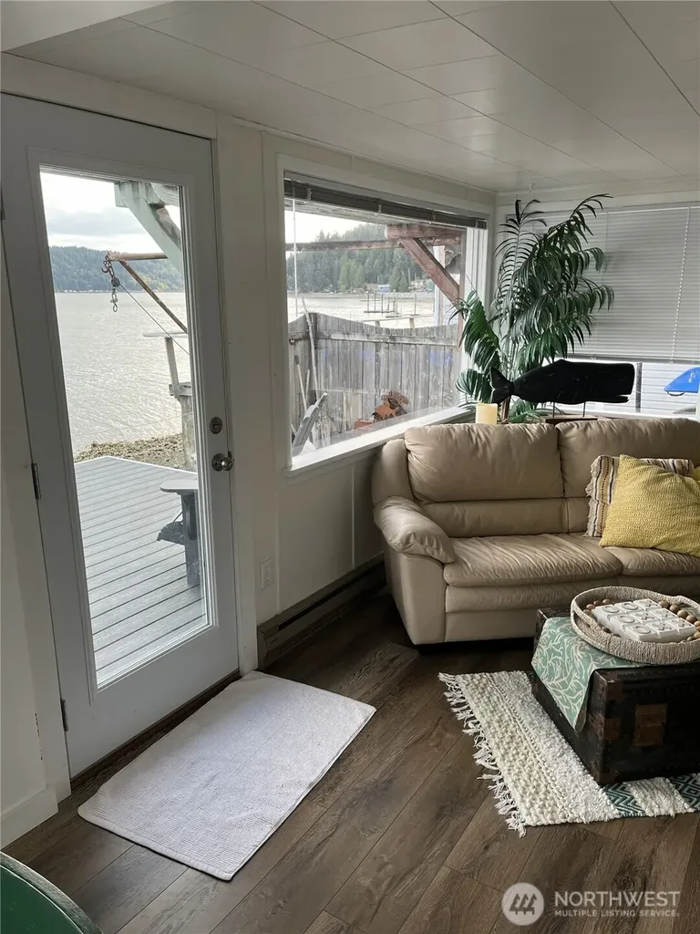 10731 NE North Shore Road Belfair WA 98528