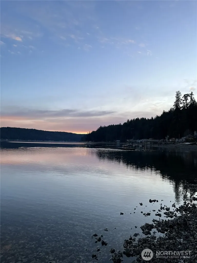 10731 NE North Shore Road Belfair WA 98528