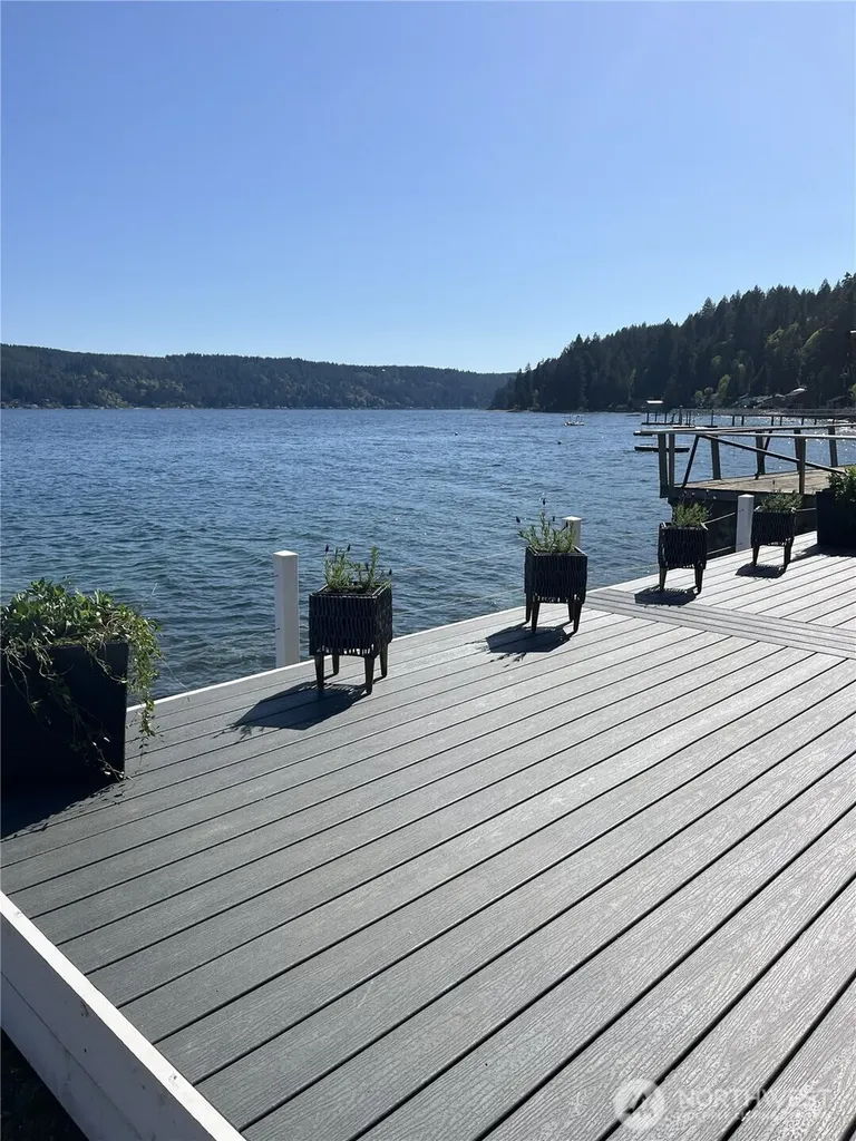 10731 NE North Shore Road Belfair WA 98528