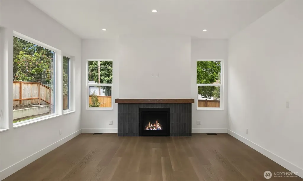 1255 169th Avenue NE Bellevue WA 98008