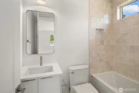 1255 169th Avenue NE Bellevue WA 98008