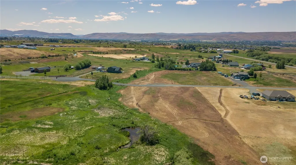 4 Freedom Lane Ellensburg WA 98926
