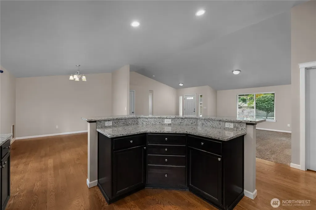 840 E Timberlake Drive E Shelton WA 98584