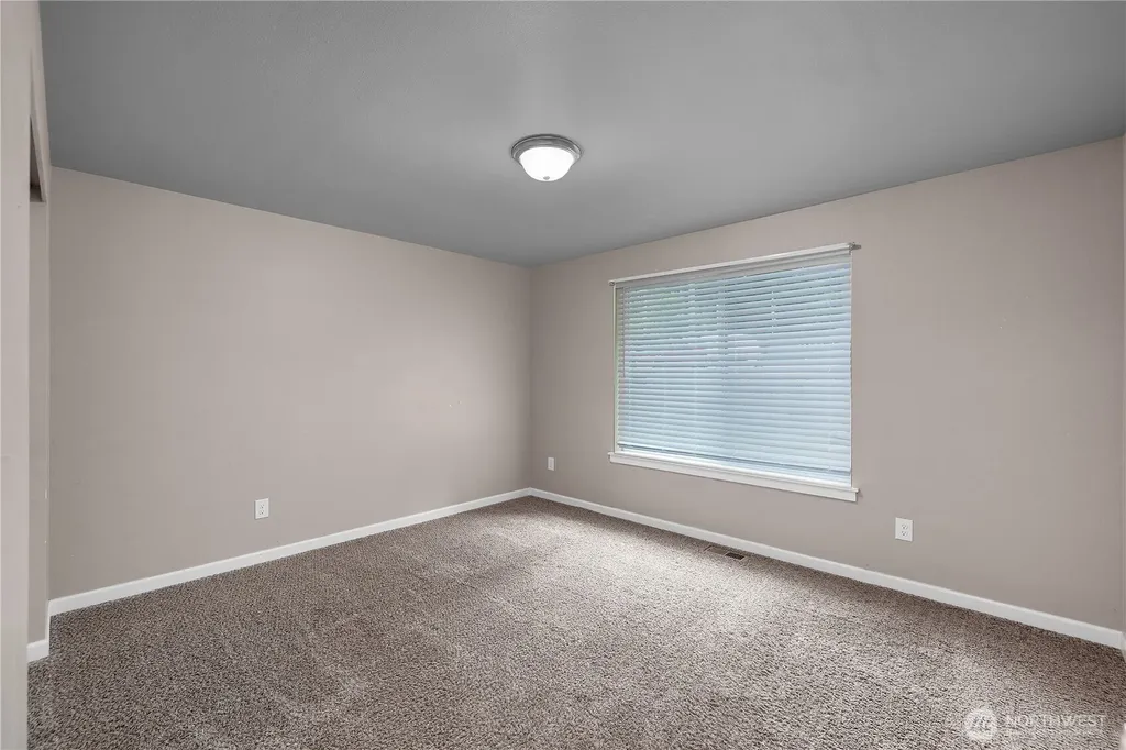840 E Timberlake Drive E Shelton WA 98584
