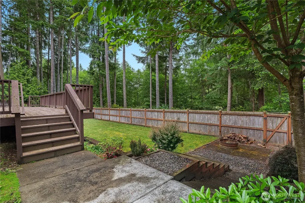 840 E Timberlake Drive E Shelton WA 98584