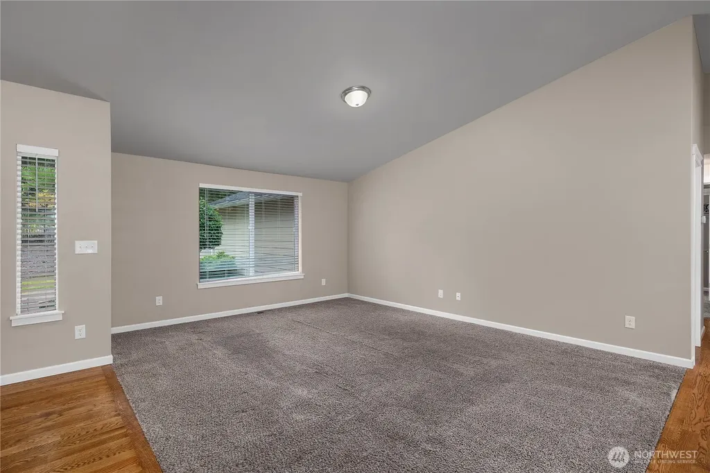 840 E Timberlake Drive E Shelton WA 98584