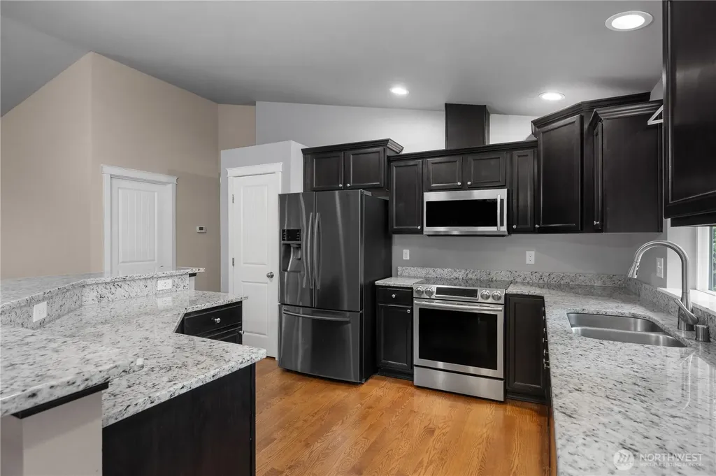 840 E Timberlake Drive E Shelton WA 98584