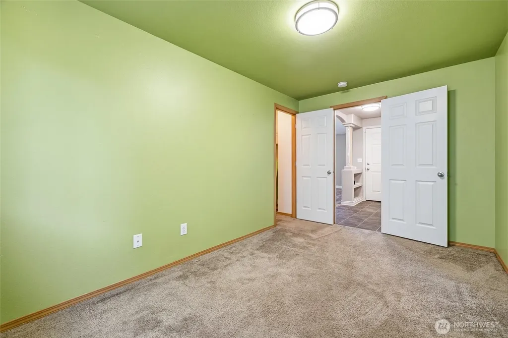7339 Clamdigger Blaine WA 98230