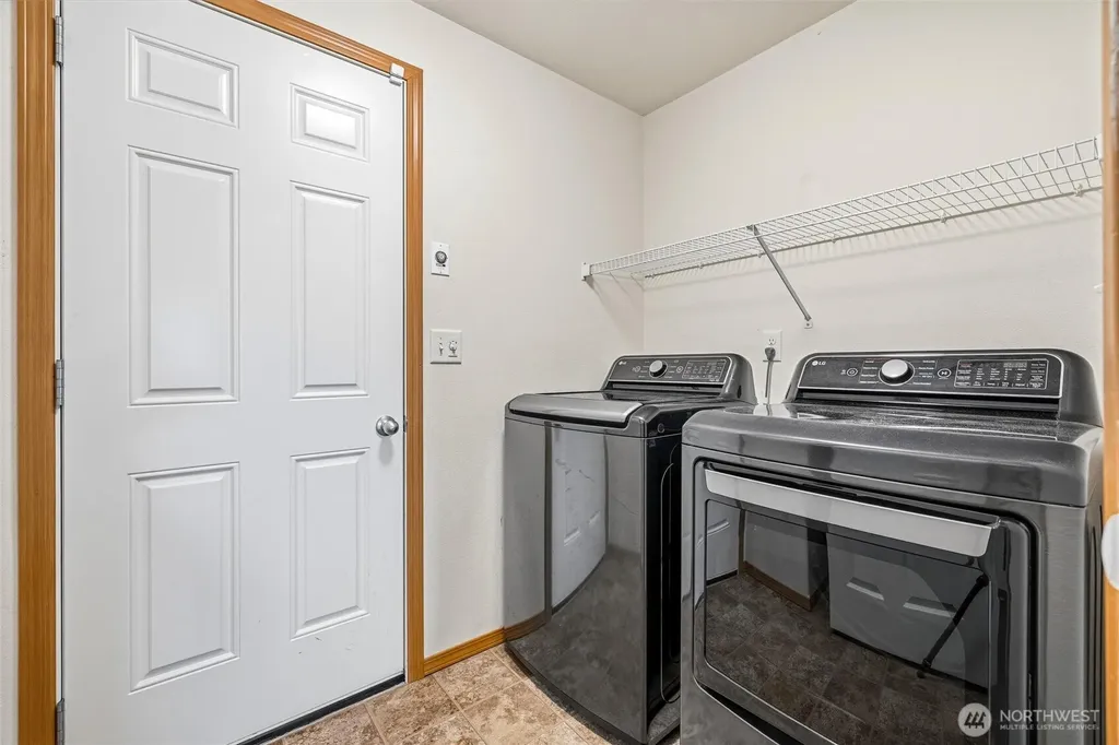 7339 Clamdigger Blaine WA 98230
