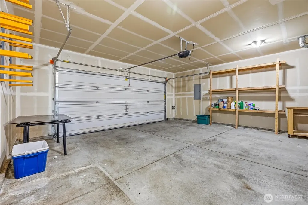 7339 Clamdigger Blaine WA 98230