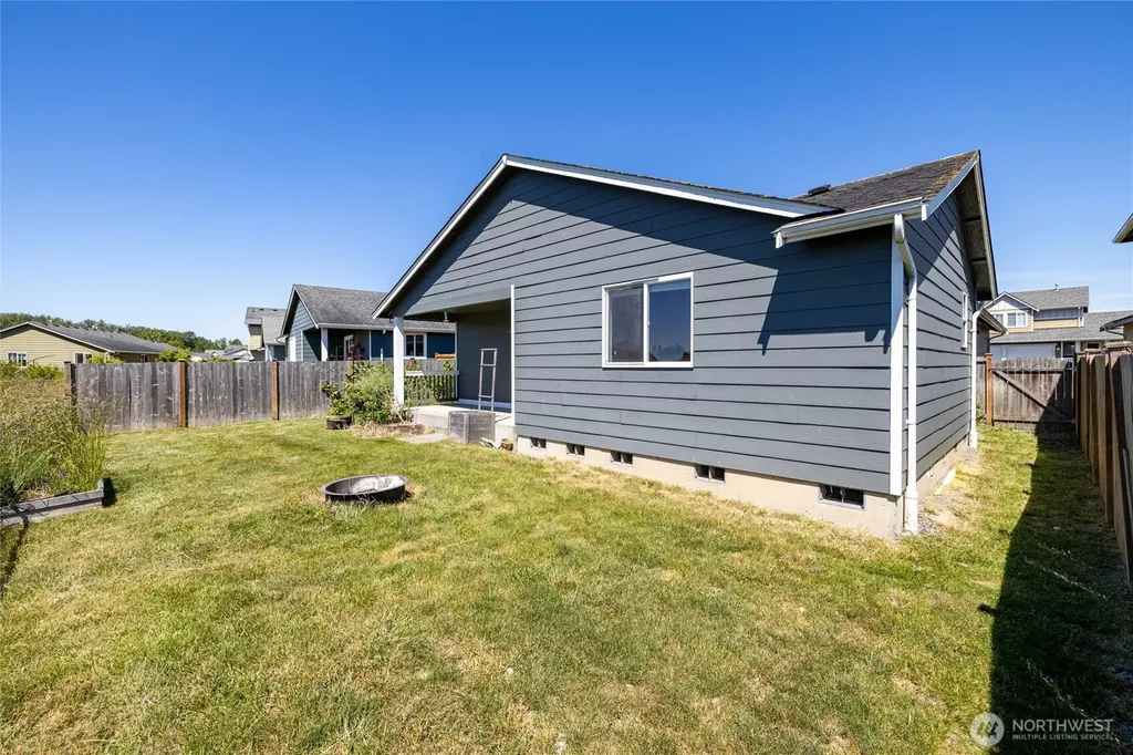 7339 Clamdigger Blaine WA 98230