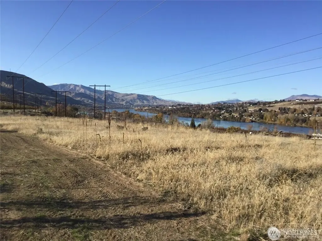 2627 Malaga Alcoa Highway Malaga WA 98828