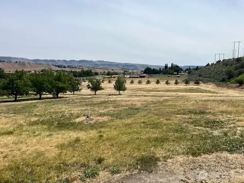 2627 Malaga Alcoa Highway Malaga WA 98828