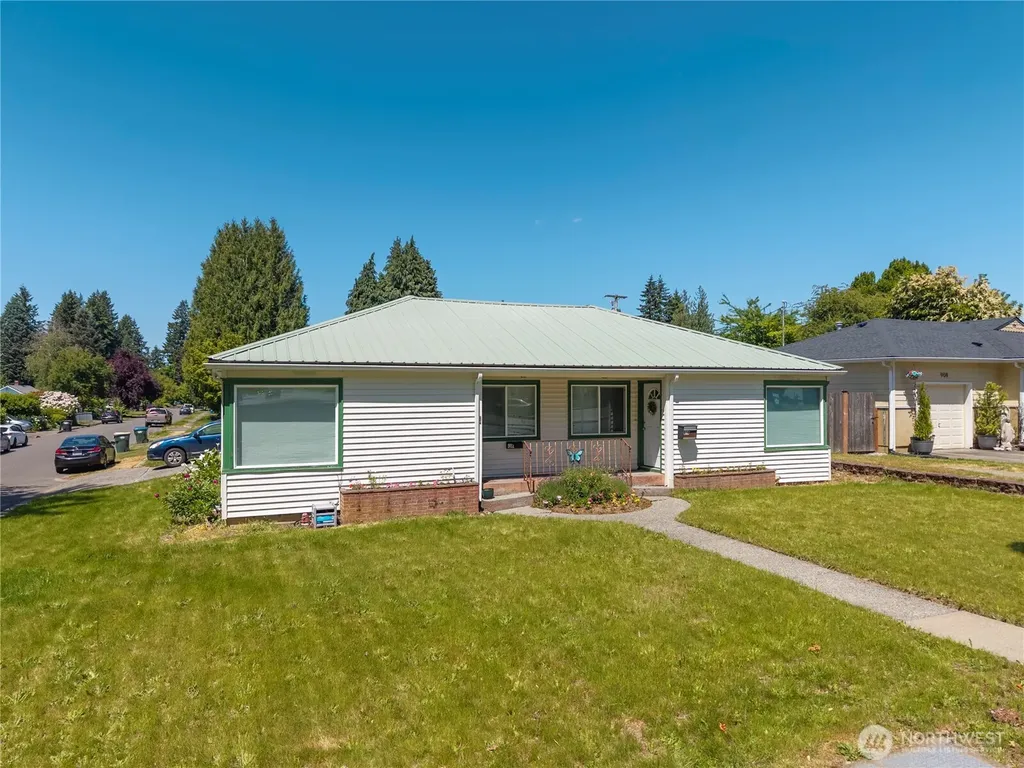 902 North Street SE Tumwater WA 98501