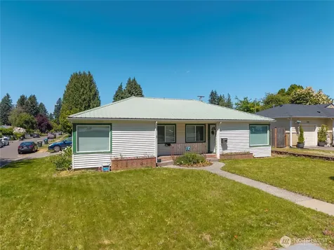 902 North Street SE Tumwater WA 98501