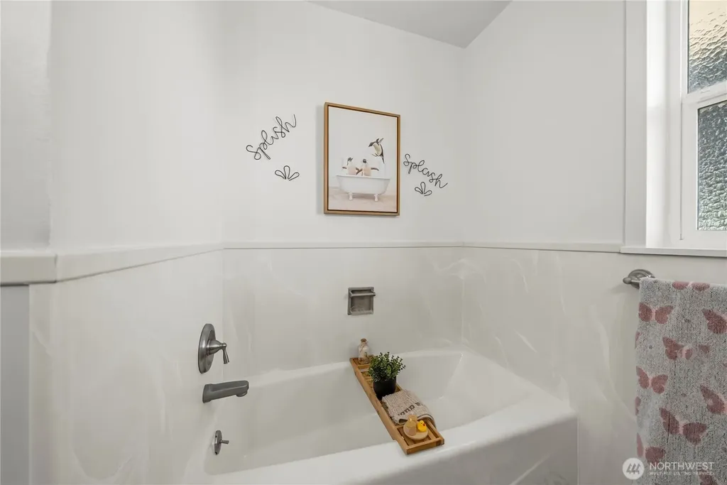 710 66th Avenue E Fife WA 98424